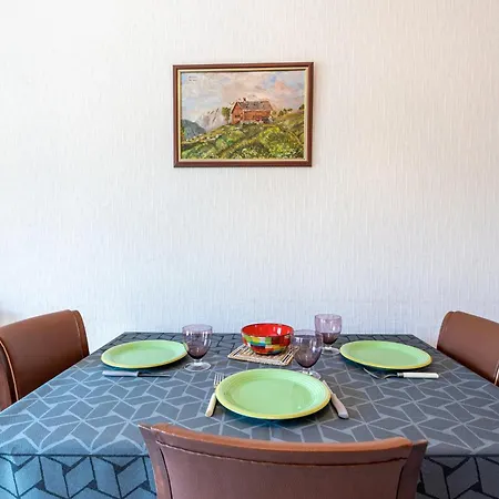 Du Parc Apartment